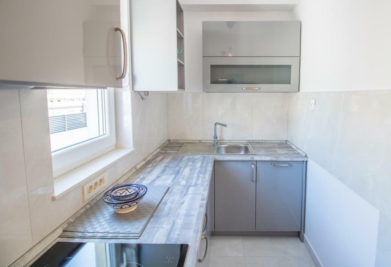 Mary Apartment